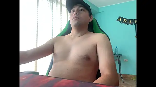 Snapshot of Allen_ibe chatting on 12.22.24 Allen ibe online show from 12.22.24