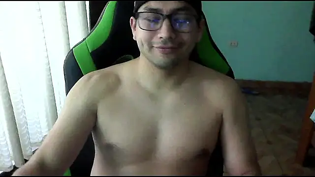 Snapshot of Allen_ibe chatting on 11.21.25 Allen ibe online show from 11.21.25