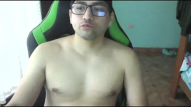 Snapshot of Allen_ibe chatting on 11.24.25 Allen ibe online show from 11.24.25