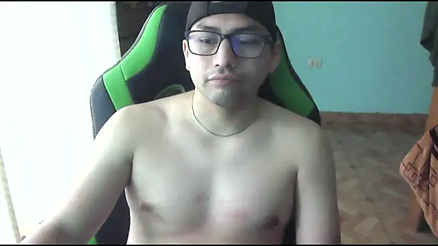 Snapshot of Allen_ibe chatting on 11.27.25 Allen ibe online show from 11.27.25