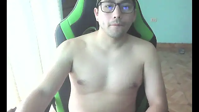 Snapshot of Allen_ibe chatting on 12.16.25 Allen ibe online show from 12.16.25