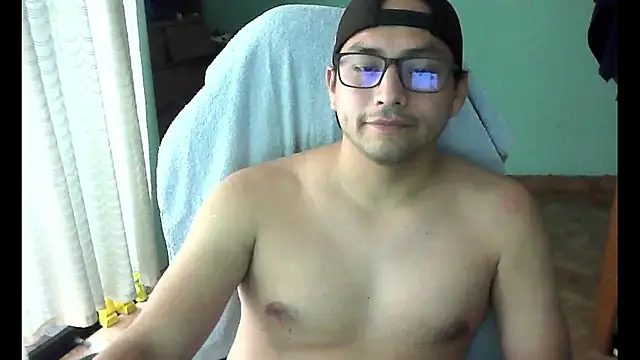 Snapshot of Allen_ibe chatting on 02.07.26 Allen ibe online show from 02.07.26