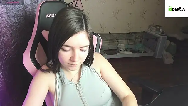 Snapshot of Crazy_forest_fairy chatting on 10.30.25 Crazy forest fairy online show from 10.30.25