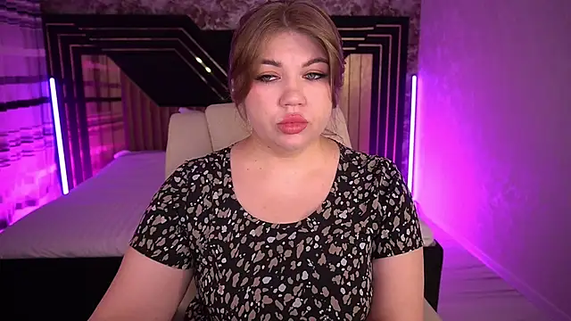 Snapshot of GabbieJay chatting on 06.28.26 GabbieJay online show from 06.28.26