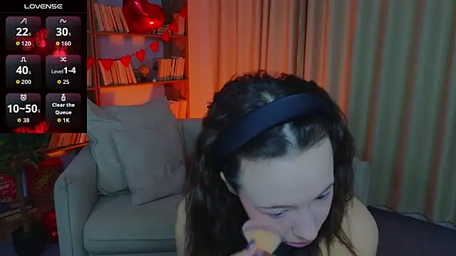 Snapshot of Hayle_Hill chatting on 02.08.26 Hayle Hill online show from 02.08.26