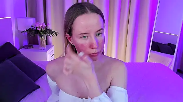 Cassie Kelman online show from 02.02.25