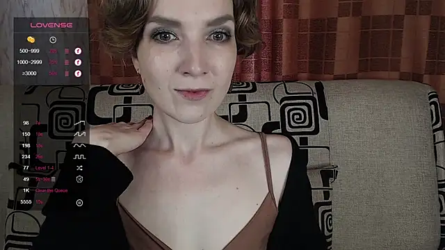 Snapshot of TinaWince chatting on 06.05.26 TinaWince online show from 06.05.26