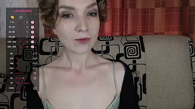 Snapshot of TinaWince chatting on 06.13.26 TinaWince online show from 06.13.26