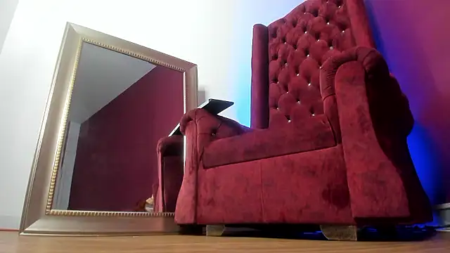 Sarah Mistress  online show from 12.04.24