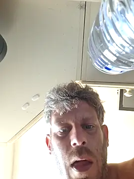 Jonjon3669 online show from 07.12.26