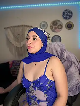 Snapshot of Naughty_arabs chatting on 01.24.25 Naughty arabs online show from 01.24.25