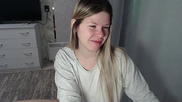 Snapshot of MelissaXKinky chatting on 02.10.25 MelissaXKinky online show from 02.10.25