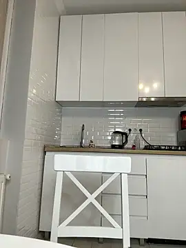 Teya moon  online show from 11.30.25