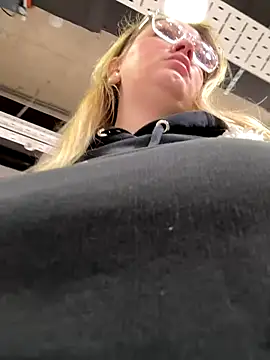 Teya moon  online show from 12.14.25