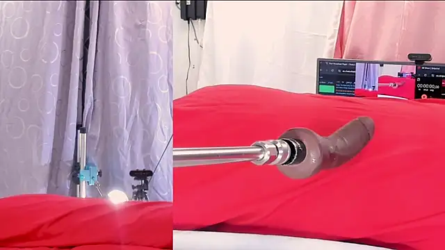 Snapshot of Criistal_Thompson chatting on 11.04.25 Criistal Thompson online show from 11.04.25