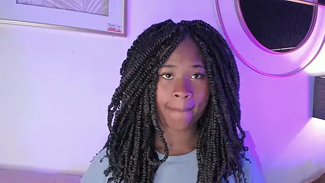 Snapshot of Anneth__M chatting on 03.13.25 Anneth M online show from 03.13.25