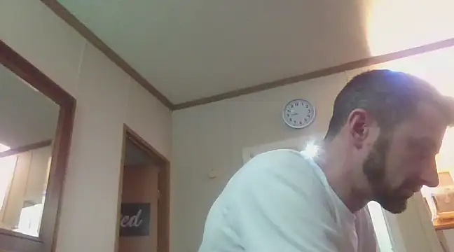 Snapshot of HungStud4You chatting on 01.09.25 HungStud4You online show from 01.09.25