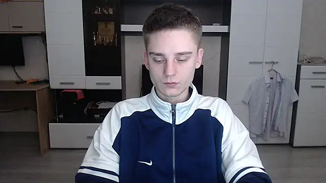 angryzan online show from 12.25.24