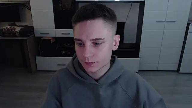 angryzan online show from 10.09.25