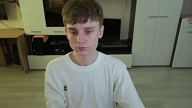 angryzan online show from 04.08.26