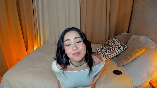 SofiMeza online show from 02.10.25