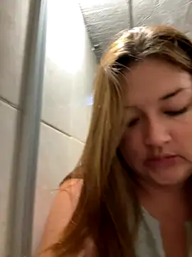 Sofia Queen17 online show from 11.13.25