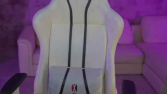 Lana Pulse online show from 02.11.25