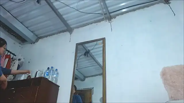 Snapshot of hairy_pussywet chatting on 10.14.25 hairy pussywet online show from 10.14.25