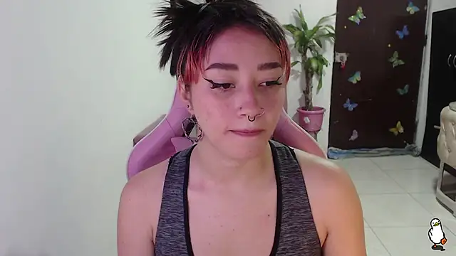 Snapshot of littleangel1_m chatting on 09.14.25 littleangel1 m online show from 09.14.25