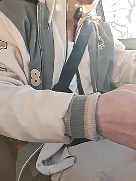 Zeefy online show from 02.04.25