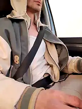 Zeefy online show from 03.05.25