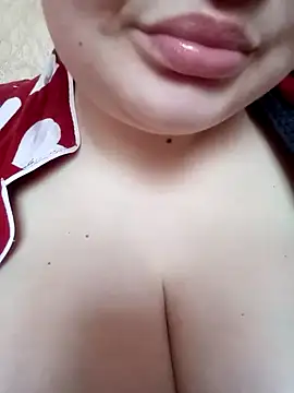 Snapshot of Mickey_Shelly chatting on 02.18.25 Mickey Shelly online show from 02.18.25