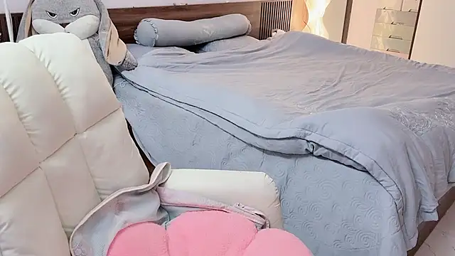  Ely  online show from 01.06.26