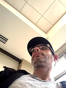 hailzeffn online show from 09.23.25