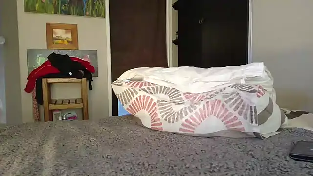 Snapshot of kawaiibabypie1 chatting on 02.14.25 kawaiibabypie1 online show from 02.14.25