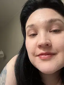 Snapshot of smartandamazing chatting on 03.01.25 smartandamazing online show from 03.01.25