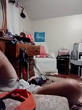 Snapshot of whitetrashdirtyslut chatting on 09.11.25 whitetrashdirtyslut online show from 09.11.25