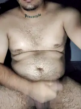 Snapshot of juanalge26 chatting on 04.15.26 juanalge26 online show from 04.15.26