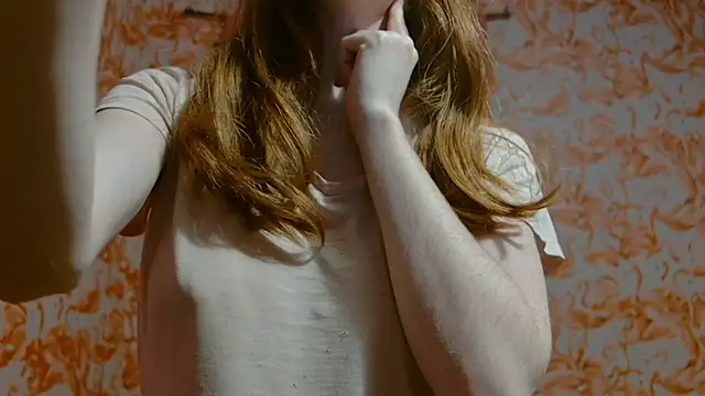 strawberrysmoothie online show from 12.29.24