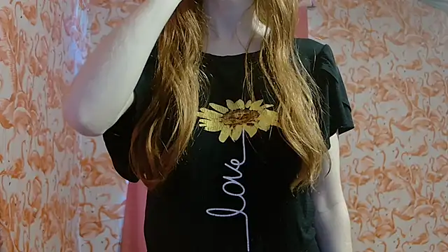 strawberrysmoothie online show from 09.18.25