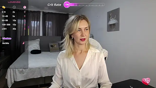 Snapshot of Vanessa_Nowak chatting on 09.24.25 Vanessa Nowak online show from 09.24.25