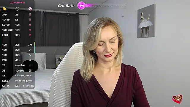 Snapshot of Vanessa_Nowak chatting on 11.19.25 Vanessa Nowak online show from 11.19.25