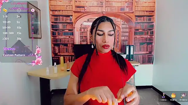 khiara moretti online show from 03.10.25