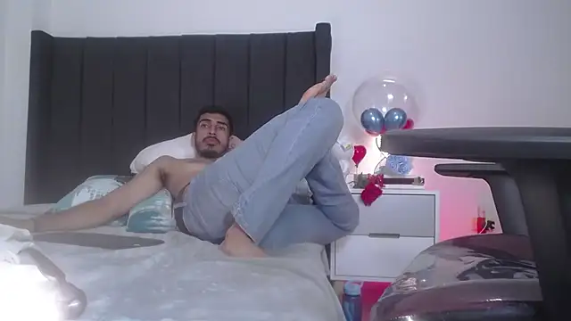 muscle ares online show from 03.11.25