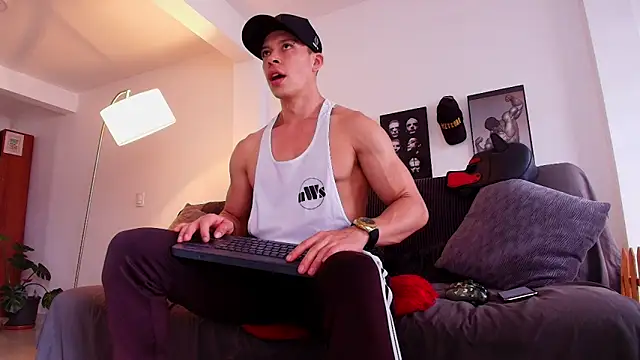 Snapshot of Baxter_Dex chatting on 02.11.26 Baxter Dex online show from 02.11.26