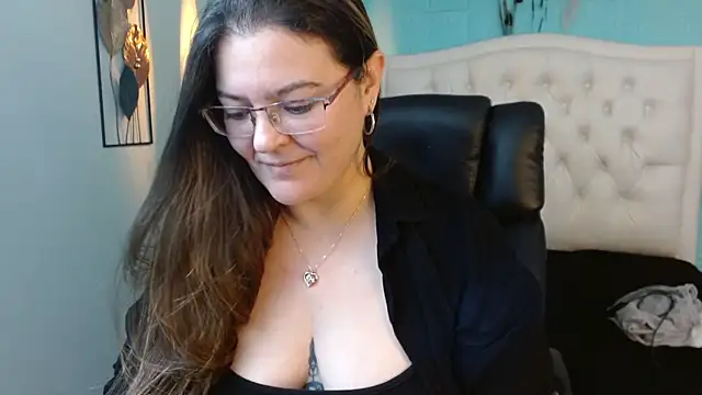 MsJossie online show from 03.31.26