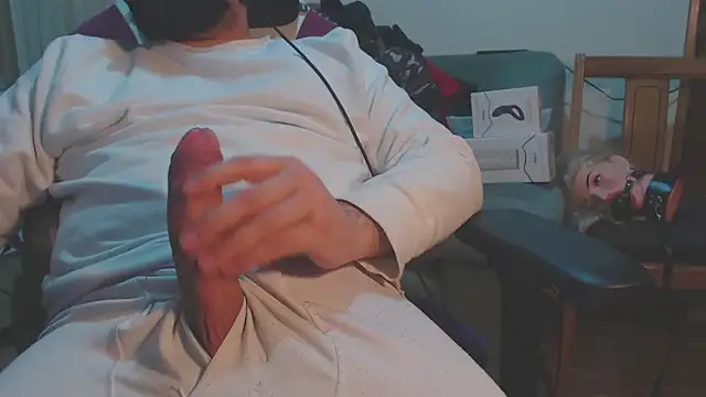 Snapshot of master4subslut chatting on 01.06.26 master4subslut online show from 01.06.26