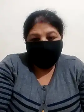 Shoni   online show from 12.04.24