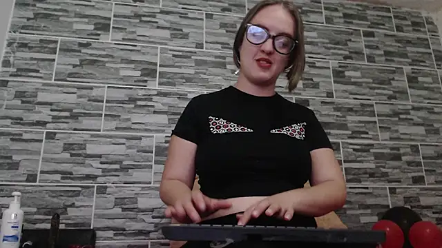 Venus Santana online show from 12.05.24