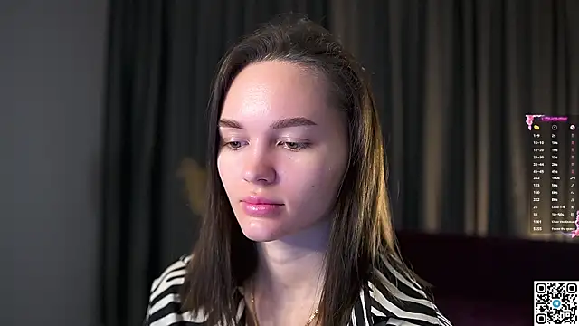 Snapshot of AnneKlint chatting on 01.23.25 AnneKlint online show from 01.23.25